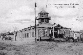 Здание станичного правления  станицы Баталпашинской, основанной 25 мая 1825 года на месте редута, установленного в 1803-1804 гг.