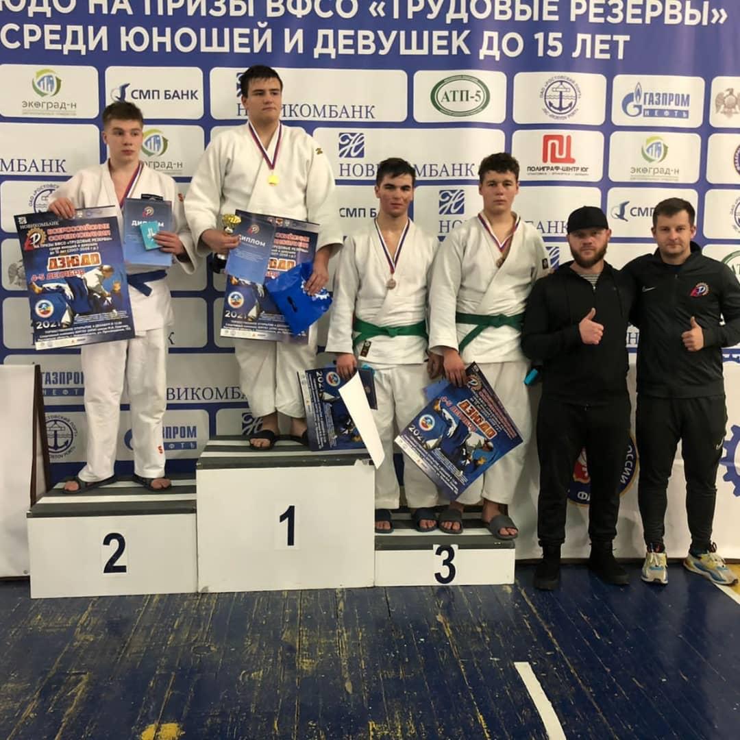 Карим и Керим Тохчуковы из Карачаево-Черкесии завоевали бронзовые медали Всероссийских соревнований по дзюдо  
