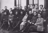 Работники областного отдела народного образования, 1923 г. (сидит в светлой одежде - Люция Эрнестовна Бутте-Батчаева - жена председателя РКИ КЧОАО)