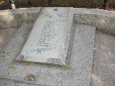 5-017 Братская могила комсомольцев и работников ЧК (в городском сквере)