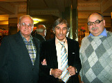 Анатолий Шамардин с почитателями своего таланта Юрием Кувалдиным и Виктором Широковым