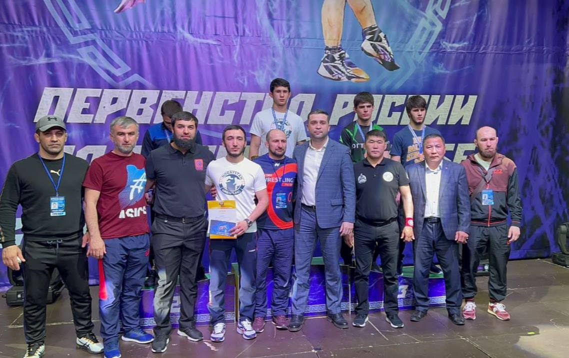 Спортсмены из Карачаево-Черкесии одержали победу на Первенстве России по вольной борьбе​