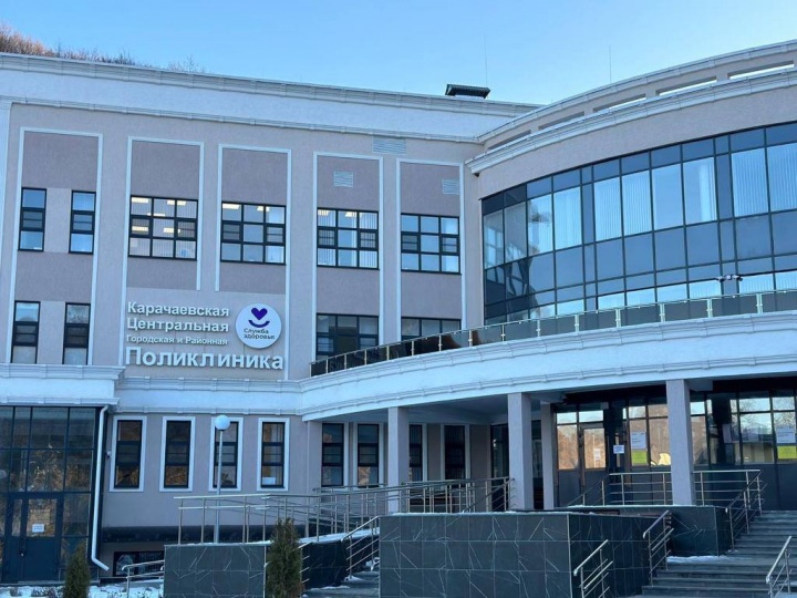 Члены Правительства КЧР проверили готовность Карачаевской центральной городской и районной больницы к открытию