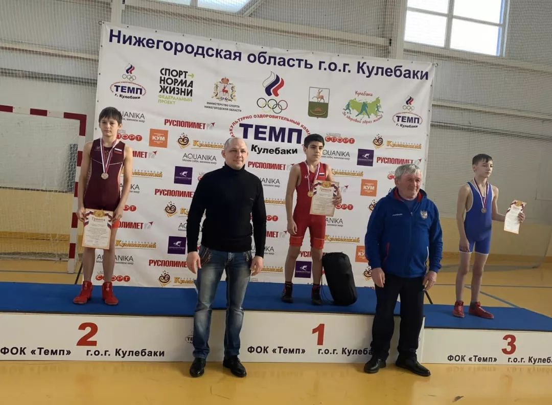 Спортсмены Карачаево-Черкесии заняли призовые места на Всероссийском турнире по греко-римской борьбе среди юношей