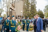 1460480657_18.jpg
