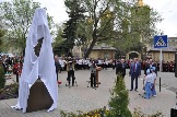 1460480682_10.jpg
