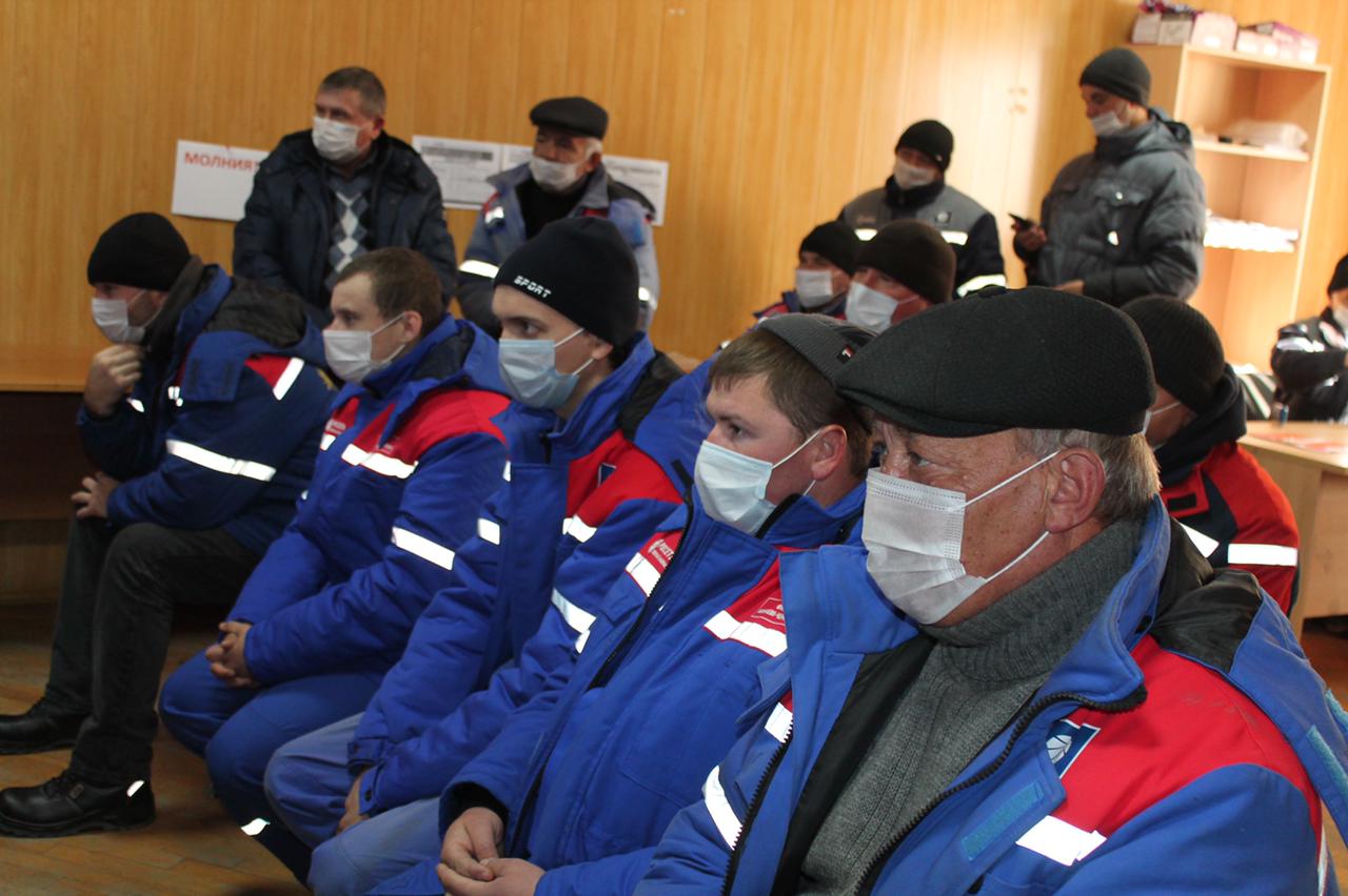 Специалисты «Россети Северный Кавказ» в КЧР совершенствуют свои навыки работы на высоте