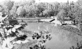 Год  1965-й. Новый пешеходный мост на Зелёный остров