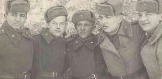 Расчет радиостанции РСБФ, второй погранбатальон.

Ефрейтор Якуб Якубович Юнаев – недавний снайпер с боевыми наградами, а ныне наш электромеханик. Жива ещё команда: «Яша, мотор!». Он самый шустрый и расчетливый в нашей команде, горец из Дагестана.

Радисты: Лапко Евграф (U6EF), Крюков Иван, Правдин Виктор (U6HE) и кодировщик Петя Будаковский